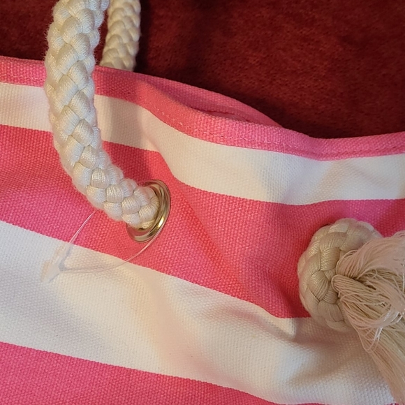 PINK Victoria's Secret Beach Bag - Picture 5 of 14